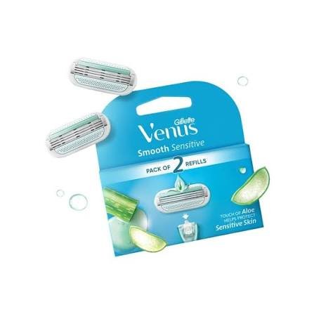 Gillette Venus Smooth Women Hair Removal Razor Cartridge (Aloe Vera Glidestrip)